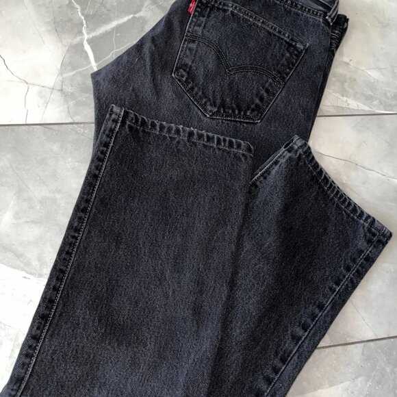 Vintage Levi Strauss Black Relaxed Button Fly Jeans 31 x 32 - Picture 2 of 9